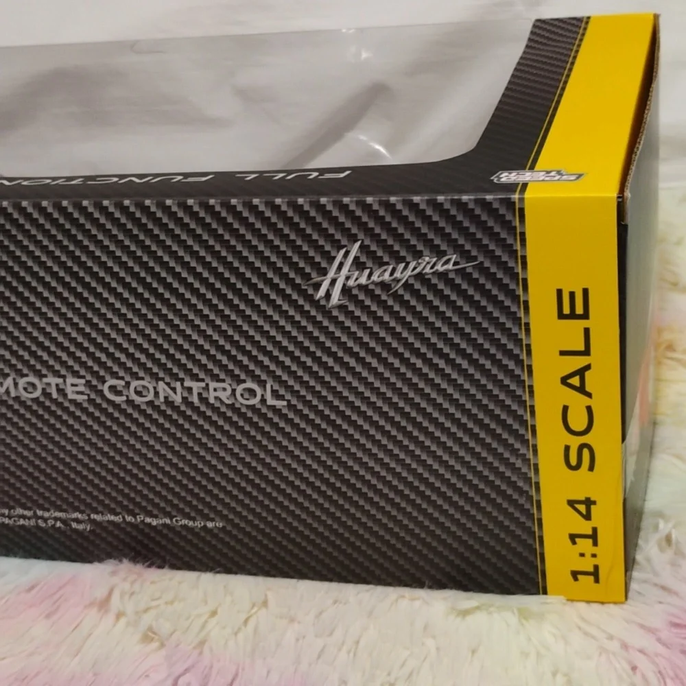(A-4) NWT Pagani Huayra Braha Red Full Function R/C Sport Car Scale 1:14 Large
